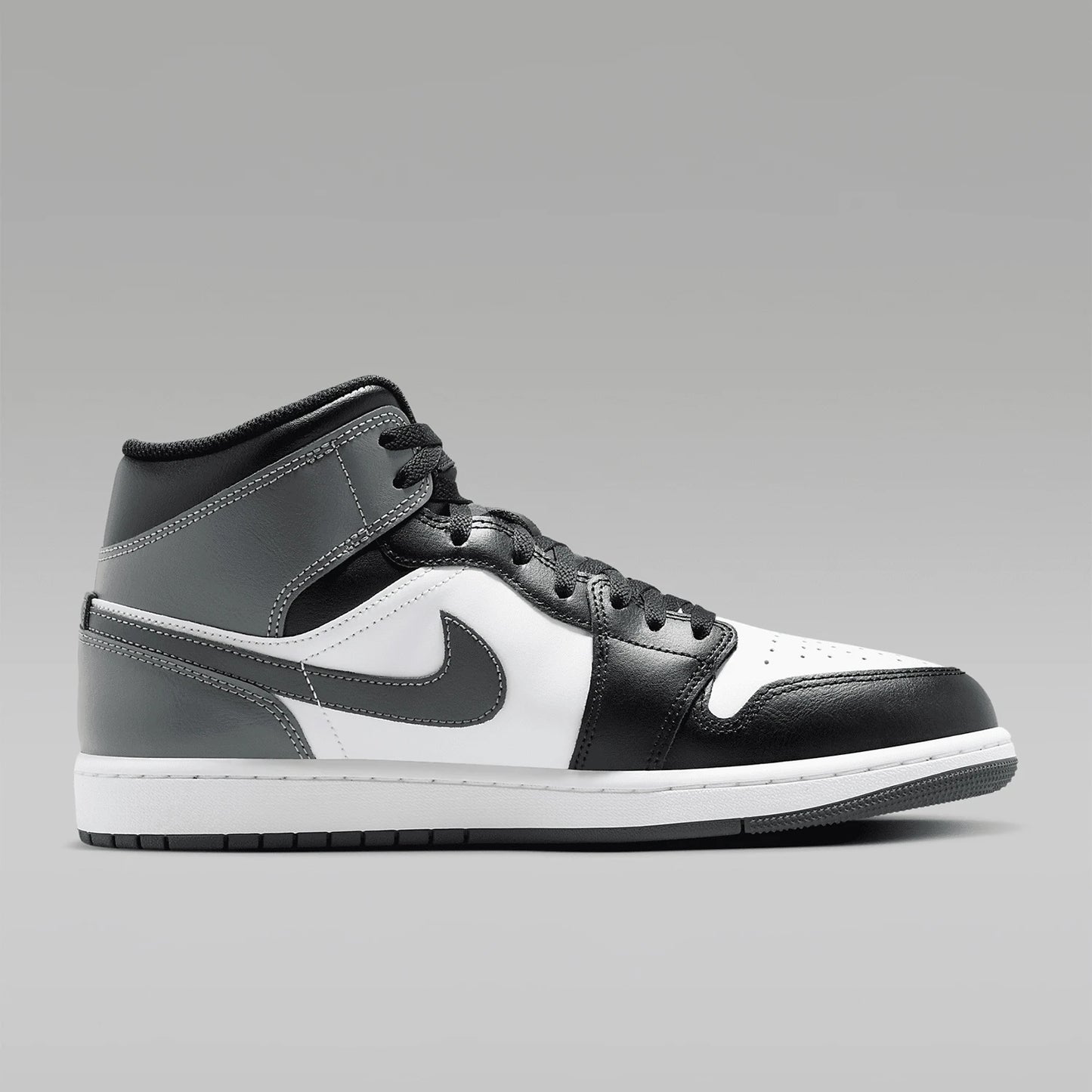 Nike official genuine JORDAN men's sports mid top lace up cushioned basketball shoes DQ8426-001
